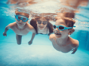 7 Good Reasons to Buy a Home with a Pool